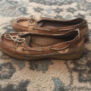 Sperry topsiders